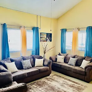 Morgan' S Two Bedroom Retreat Ellis Caymanas
